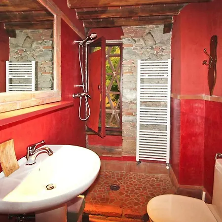 Charme, Casa de Férias