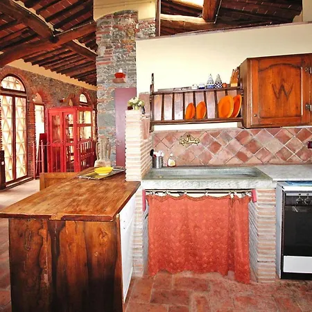 Charme, Casa de Férias